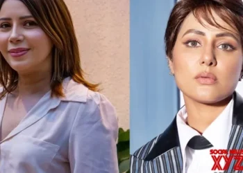 Rozlyn Khan shares Hina Khan’s alleged cancer medical reports