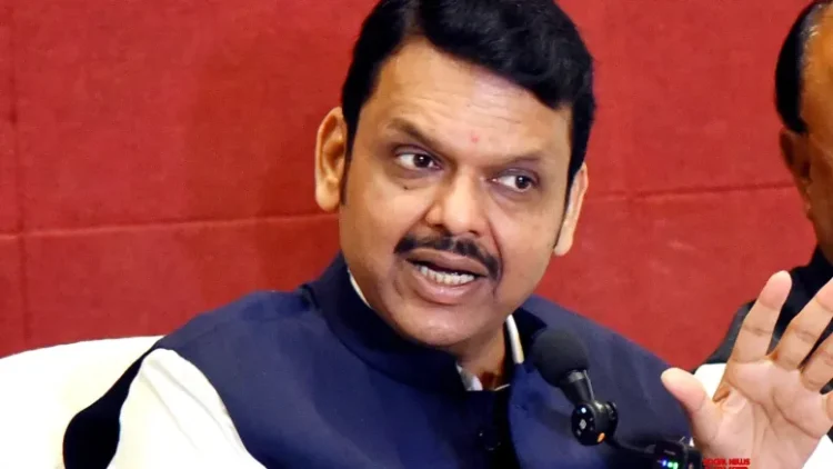 Complete various approved transmission projects on priority: CM Fadnavis tells officials