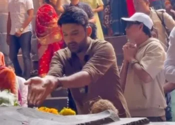 Kapil Sharma offers prayers at the Bhojpur Shiv Mandir in Bhopal