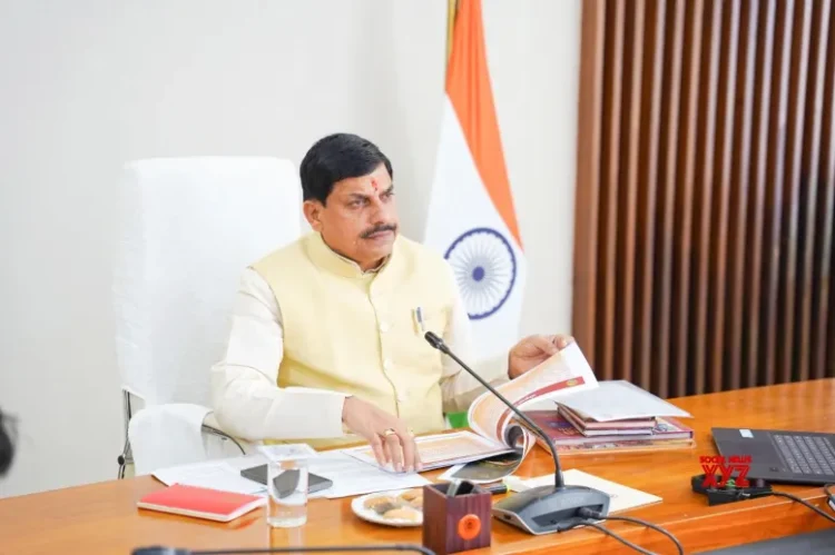 MP: CM holds meeting on law and order, identified 228 Pak citizens to leave nation by Sunday