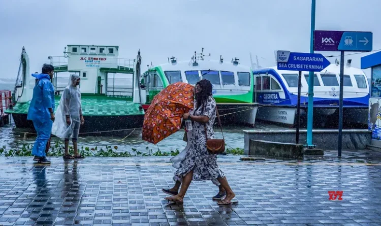Heavy rain to lash Kerala till June 18, IMD issues red alert for five districts