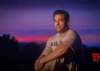 Salman Khan shares heartfelt prayers for all those affected in Air India plane crash