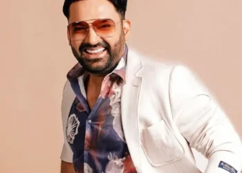 What is Kapil Sharma arguing about with a massage chair?