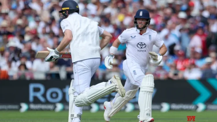 4th Test: Duckett and Crawley fifties help England claim control after Stokes’ five-for