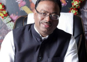 Govt will take a positive decision on problems of farmers, labourers: Maha Minister