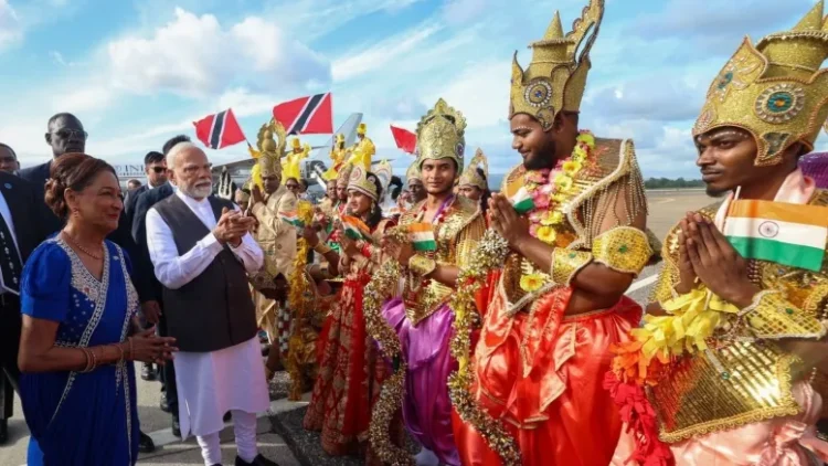 PM Modi’s welcome in Trinidad turns into festival of Indo-Caribbean culture