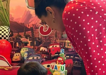 Sonam Kapoor says ‘Mama loves you to the moon and back’ as son Vayu turns 3