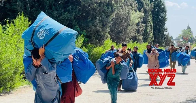 UNHCR says over 2.3 million Afghans returned from Iran and Pakistan this year