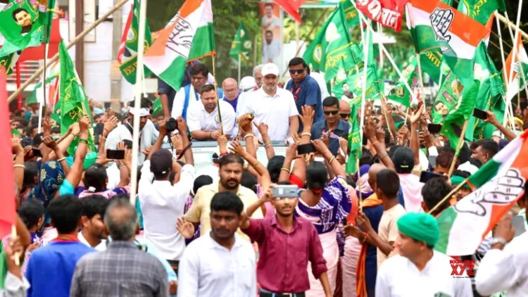Bihar: Voter Adhikar Yatra draws massive crowd in Bhagalpur; Rahul Gandhi attacks EC over vote theft
