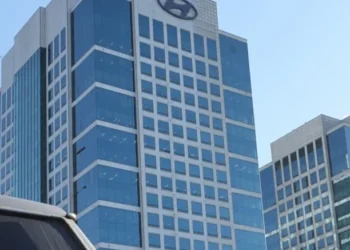 Hyundai Motor advises employees to postpone US trips following immigration raid