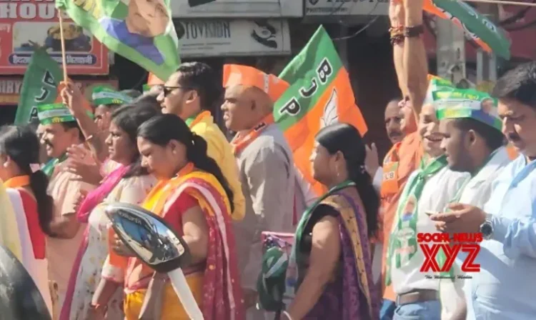 NDA’s Bihar bandh: Women party workers lead protests, seek apology from Rahul Gandhi, Tejashwi Yadav