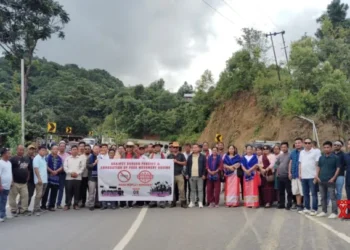 Naga bodies impose ‘trade embargo’ over border fencing issue, FMR