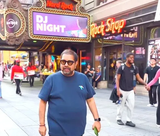 Shankar Mahadevan gives shout-out to Salim–Sulaiman and Ustad Zakir Hussain as ‘Shringaar’ lights up Times Square