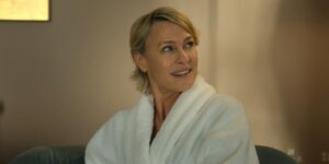 The Girlfriend Episode 3 and 4 Recap: Laura Plays a Dangerous Game