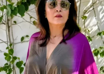 Veteran stars Madhoo and Ramya Krishnan party hard in Spain