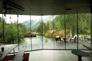 Ex Machina Ending Explained