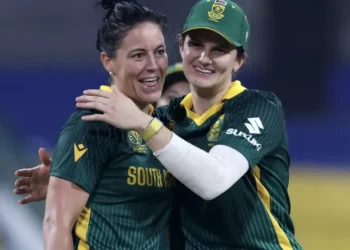 Women’s World Cup: Kapp’s all-round brilliance, Wolvaardt’s class help South Africa eliminate Pakistan