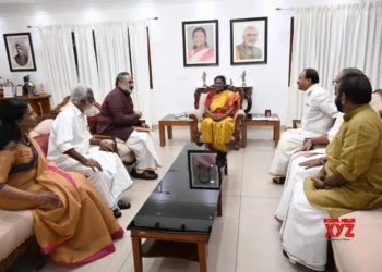 Kerala BJP delegation meets President Murmu, apprises of Sabarimala gold scam