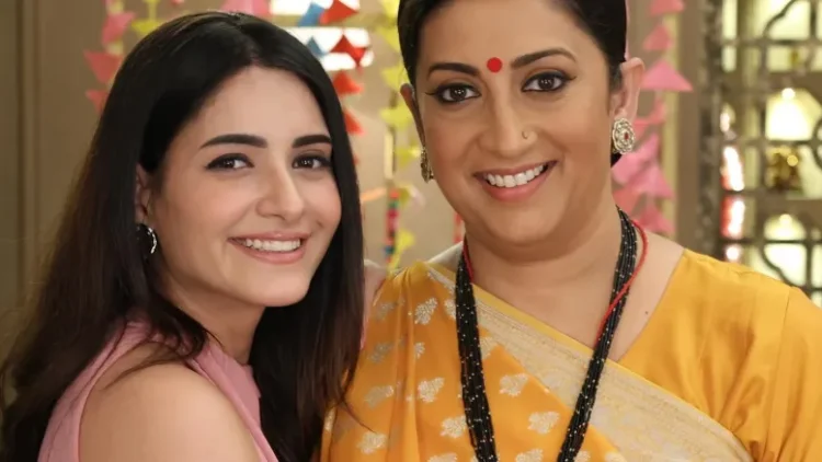 ‘Kyunki Saas Bhi Kabhi Bahu Thi’s Shagun Sharma shares BTS pics with Smriti Irani, says “We do get along ”