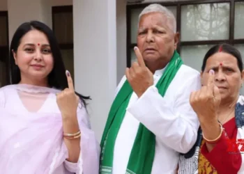 Rohini Acharya announces exit from politics after RJD’s defeat; targets Tejashwi’s aides
