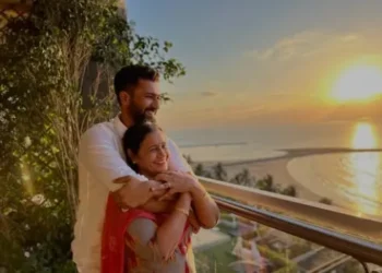 Vicky Kaushal wishes his mother on her birthday, shares a beautiful picture