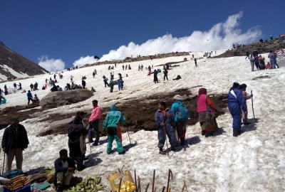 As New Year dawns, hope of snow in Himachal brings cheers