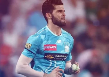 Shaheen Afridi ruled out of BBL 15 with a knee injury, to fly to Lahore for rehab