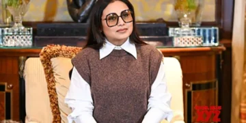 After Shah Rukh Khan, wife Gauri Khan calls Rani Mukerji brilliant in Mardaani 3