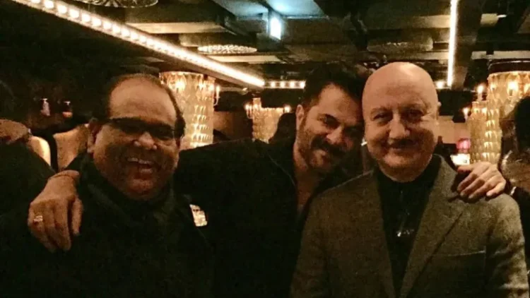 Anupam Kher’s 2016 memories feature late buddy Satish Kaushik