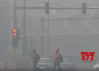 Delhi-NCR hit by double whammy of biting cold and high air pollution