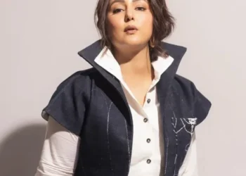 Hina Khan urges all to maintain a ‘healthy & balanced’ diet during Ramadan