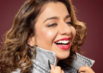 Jasmine Sandlas pauses Delhi concert midway, asks security to remove men harassing women