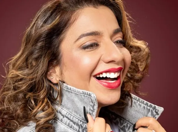 Jasmine Sandlas pauses Delhi concert midway, asks security to remove men harassing women