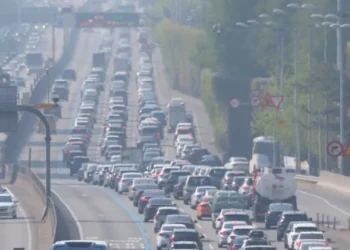 New car purchase rates among young people drop to 10-year low in S. Korea