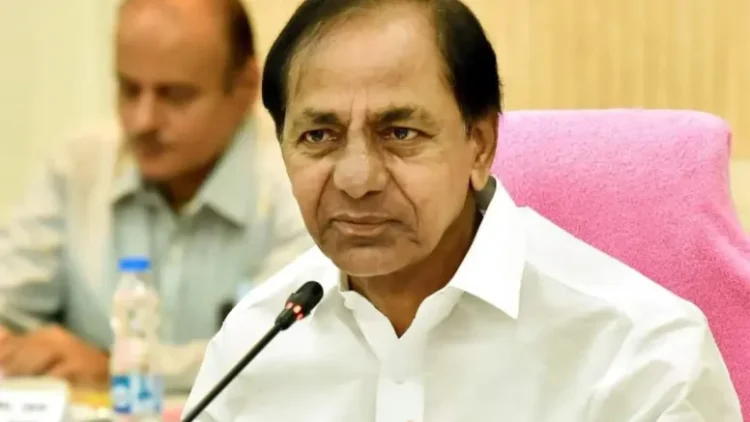 Phone-tapping case: KCR reaches Hyderabad ahead of SIT examination