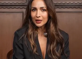 Malaika Arora calls Navjot Singh Sidhu her ‘lifelong friend’ on The Great Indian Kapil Show